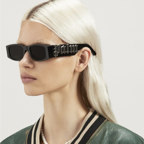 **SOLD** Palm Angels “Angel” Sunglasses Black - Picture 3 of 13